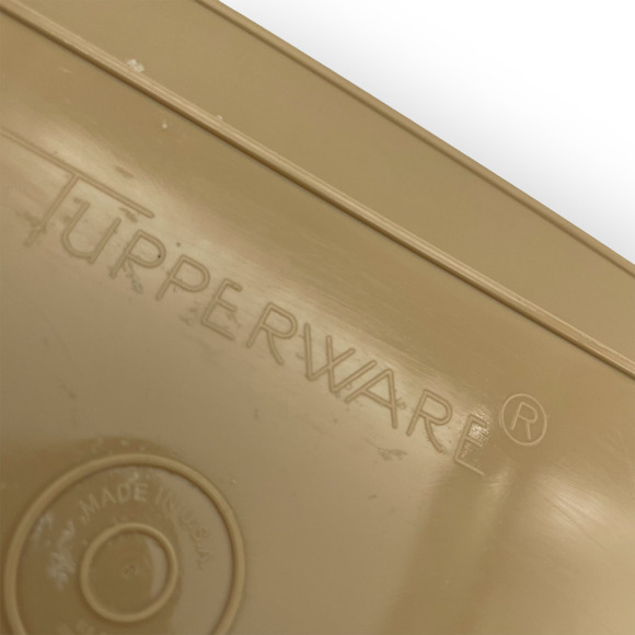 Vintage Tupperware 4-Piece 16 Egg Tray - Picture 3 of 5